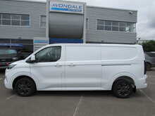 Ford Transit Custom 2.0 320 EcoBlue Limited Panel Van 5dr Diesel Auto L2 H1 Euro 6 (s/s) (170 ps) - U11703