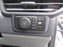 Ford Transit Custom 2.0 320 EcoBlue Limited Panel Van 5dr Diesel Auto L2 H1 Euro 6 (s/s) (170 ps) - U11703