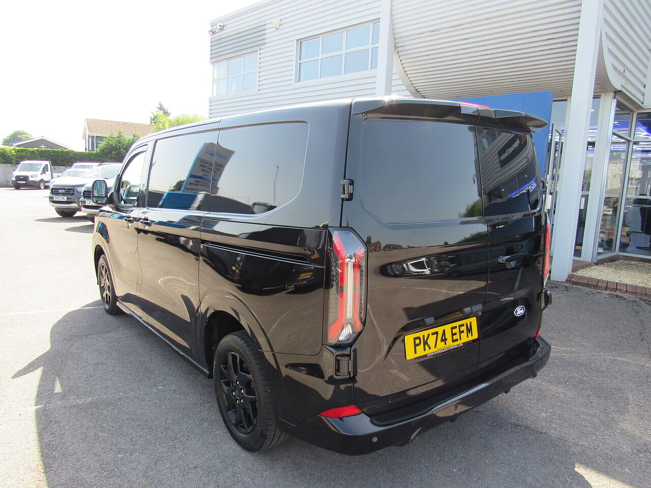FORD TRANSIT CUSTOM 2.0 320 ECOBLUE SPORT PANEL VAN 5DR DIESEL AUTO AWD L1 H1...