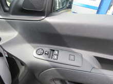 Peugeot Partner BlueHDi 1000 Professional Euro 6 AC CRUISE 3 SEATS 1.5 5dr Panel Van Manual Diesel - U11721