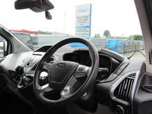 Ford Tourneo Custom 2.0 310 EcoBlue Titanium Minibus Double Cab 5dr Diesel Manual L2 Euro 6 (s/s) (130 ps) - U11730