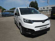Toyota PROACE CITY BlueHDi Icon L1 SWB AC CRUISE SERVICE HISTORY 1.5 5dr Panel Van Manual Diesel - U11736