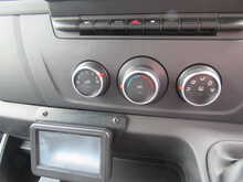 Vauxhall Movano 2.3 CDTi 3500 BiTurbo Edition Panel Van 5dr Diesel Manual FWD L2 H2 Euro 6 (135 ps) - U11741