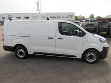 Peugeot Expert BlueHDi 1000 Professional Premium + LWB Euro 6 Van - U11745