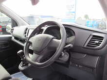 Peugeot Expert BlueHDi 1000 Professional Premium + LWB Euro 6 Van - U11745
