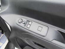 Peugeot Partner 1.5 BlueHDi 1000 Professional Standard Panel Van 5dr Diesel Manual SWB Euro 6 (100 bhp) - U11748