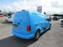 Volkswagen Caddy Maxi TDI C20 BlueMotion Tech British Gas Van with twin side doors and air con euro 6 2.0 6dr Panel Van - U11773