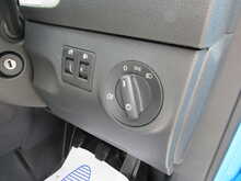 Volkswagen Caddy Maxi TDI C20 BlueMotion Tech British Gas Van with twin side doors and air con euro 6 2.0 6dr Panel Van - U11773