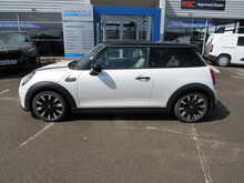 MINI Hatch Cooper Exclusive Automatic 1.5 Petrol High Spec - U11783