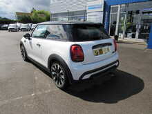 MINI Hatch Cooper Exclusive Automatic 1.5 Petrol High Spec - U11783