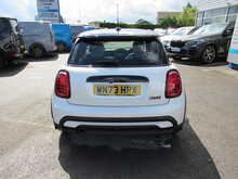 MINI Hatch Cooper Exclusive Automatic 1.5 Petrol High Spec - U11783