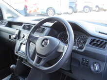 Volkswagen Caddy Maxi 2.0 TDI C20 BlueMotion Tech Startline Panel Van 6dr Diesel Manual LWB Euro 6 (s/s) (102 ps) - U11792