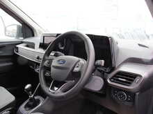 Ford Transit Courier EcoBlue Limited Euro 6 with Rear camera heated seats ply line - U11805
