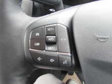 Ford Transit Courier EcoBlue Limited Euro 6 with Rear camera heated seats ply line - U11805