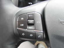 Ford Transit Courier EcoBlue Limited Euro 6 with Rear camera heated seats ply line - U11805