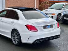 2017 MERCEDES C63 V8 BI TURBO SALOON + 24K MILES + 470BHP + PAN SUNROOF