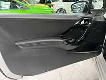 2013/13 PEUGEOT 208 1.6 ALLURE EDITION + AUTO + NAVIGATION + 34K MILES FSH