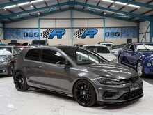2019 VW GOLF R + DSG + 3 DOOR + PAN SUNROOF + PRETORIAS + NAVIGATION + MUCH MORE
