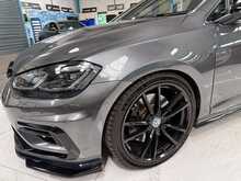 2019 VW GOLF R + DSG + 3 DOOR + PAN SUNROOF + PRETORIAS + NAVIGATION + MUCH MORE