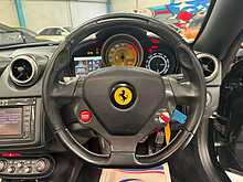 2014 FERRARI CALIFORNIA V8 COMVERTIBLE + CERAMICS + CARBON PACK + 15K OF OPTIONS + 22K MILES FSH