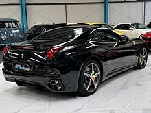 2014 FERRARI CALIFORNIA V8 COMVERTIBLE + CERAMICS + CARBON PACK + 15K OF OPTIONS + 22K MILES FSH
