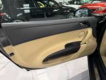 2010/60 AUDI R8 V10 SPYDER + RARE MANUAL!! + ONLY 35K MILES FSH