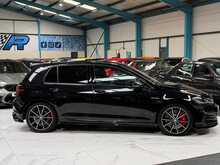 2020/20 VW GOLF GTI TCR + 5 DOOR + DSG + AKRAPOVIC EXHAUST + LOVELY SPEC CAR