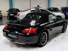 2002/02 PORCHE BOXSTER S 3.2 CONVERTIBLE + RARE MANUAL + HUGE SPEC & MAINTAINED REGARDLESS