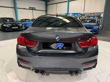 2018 BMW M4 COMPETITION DCT + COUPE + HK AUDIO + HUD + LEATHER + CARBON FIBRE PACK