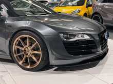 2010 AUDI R8 V10 5.2 + STAGE 1 570BHP + VALVED EXHAUST + £4500 WHEELS