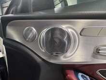 2017/17 MERCEDES C250D AMG LINE PREMIUM PLUS COUPE + BURMEISTER SOUND + RED LEATHER