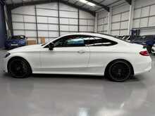 2017/17 MERCEDES C250D AMG LINE PREMIUM PLUS COUPE + BURMEISTER SOUND + RED LEATHER