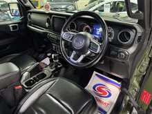 2021 JEEP WRANGLER OVERLAND 2.0 AUTO + 1 OF SARGE GREEN + HARDTOP + 24K MILES FSH