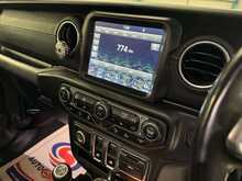 2021 JEEP WRANGLER OVERLAND 2.0 AUTO + 1 OF SARGE GREEN + HARDTOP + 24K MILES FSH