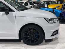 2017/67 AUDI A1 1.4 TFSI + 125BHP + HALF LEATHER SEATS + MANUAL