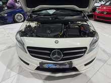 2013/13 MERCEDES A220D AMG SPORT BLUE EFFICIENCY + PAN ROOF + ACTIVE PARK ASSIST + MUCH MORE