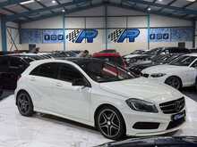 2013/13 MERCEDES A220D AMG SPORT BLUE EFFICIENCY + PAN ROOF + ACTIVE PARK ASSIST + MUCH MORE