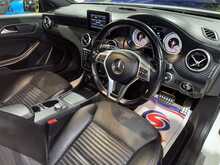 2013/13 MERCEDES A220D AMG SPORT BLUE EFFICIENCY + PAN ROOF + ACTIVE PARK ASSIST + MUCH MORE