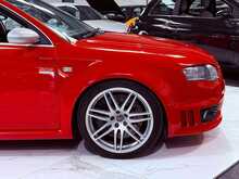 2006 AUDI RS4 4.2 V8 SALOON + 56K MILE FSH + WINGBACKS + TRULY STUNNING EXAMPLE THROUGH OUT