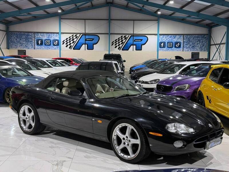 Convertible 4.0 2dr Convertible Automatic Petrol