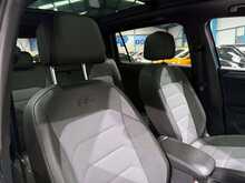 2021 VW TIGUAN ALLSPACE TDI R LINE TECH + DSG + 150BHP + ONLY 9K MILES