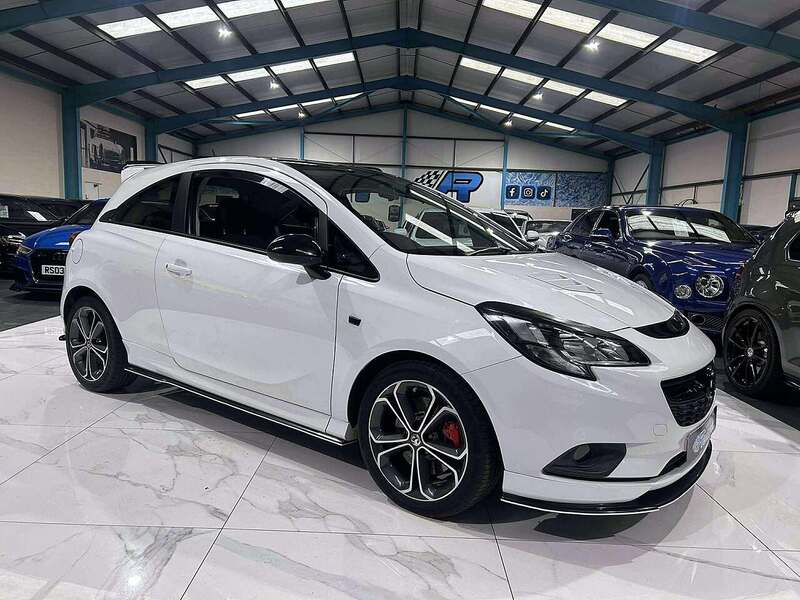 1.4i Turbo White Edition Hatchback 3dr Petrol Manual Euro 6 (s/s) (150 ps)