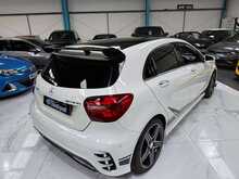 2016/16 MERCEDES A250 AMG PREMIUM AMG + 215BHP + PETROL + CARBON INT PACK + LOVELY SPEC CAR