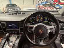 2014 PORSCHE PANAMERA S 3.0 V6 E-HYBRID + 410BHP + HUGE SPEC CAR