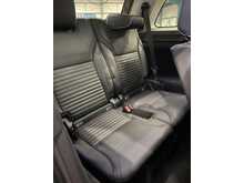 2017 LAND ROVER DISCOVERY TD V6 HSE + GREAT SPEC + 7 SEATER