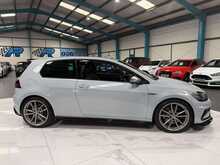 2017/67 VW GOLF R 3 DOOR + DSG + RARE ORYX PAINT + LEATHER + 91K MILES