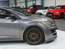 2014/14 RENAULT MEGANE CUP + OVER 10K SPENT UPGRADES + 65K MILES