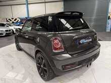 2010/60 MINI COOPER S + 1 OWNER + 35K MILES FSH + 5K OPTIONS