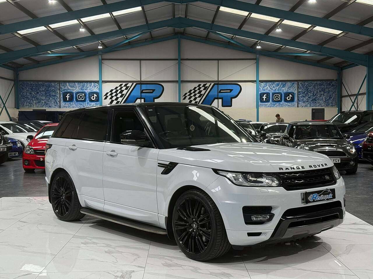 Land Rover Range Rover Sport SD V6 HSE Dynamic - U2331