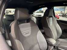 2011/11 FORD FOCUS ST-2 + SILVER + 41K MILES FSH + ORIGINAL CAR